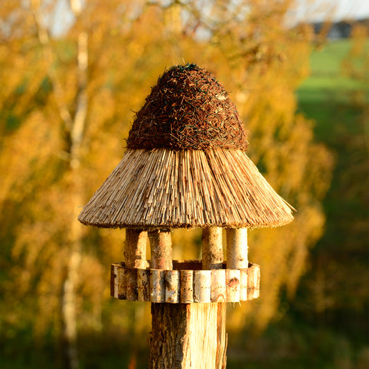 Fuglehus med stråtag - størrelse Small